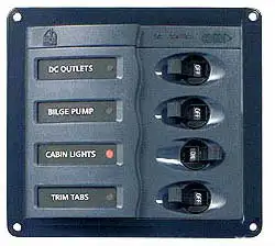Pannello Controllo con 4 Magnetotermici