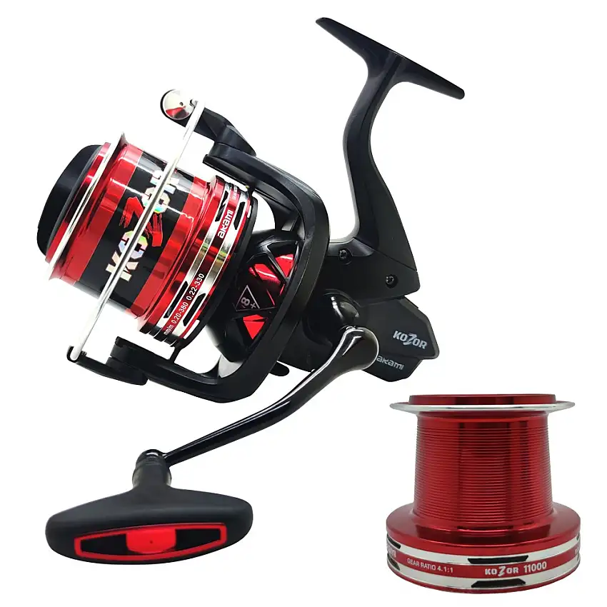 AKAMI KOZOR RED