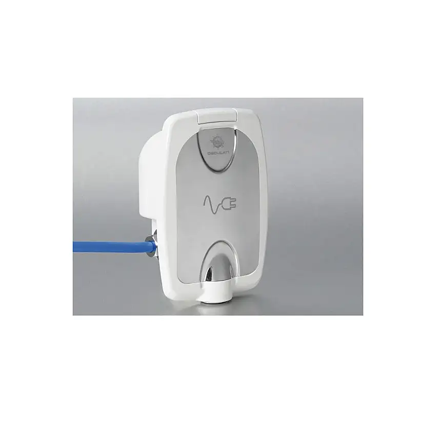 Presa fissa rotante R-Evolve 16 A